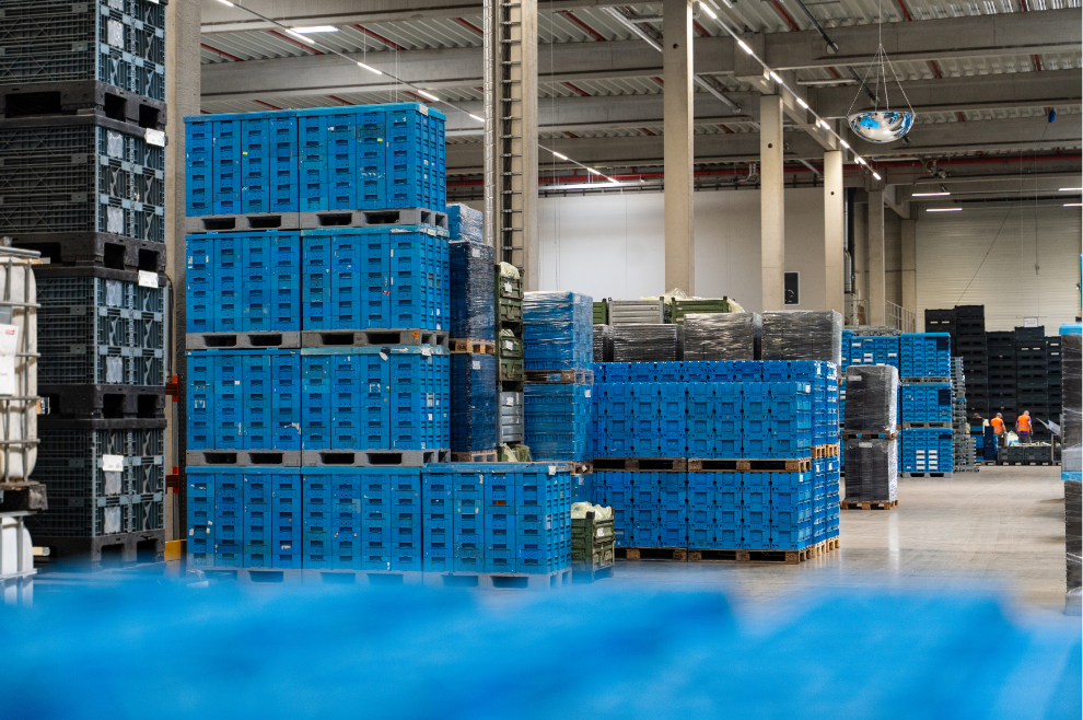 Grüne Logistik beginnt beim Behälter – Wie Mehrwegbehälter echte Nachhaltigkeit schaffen